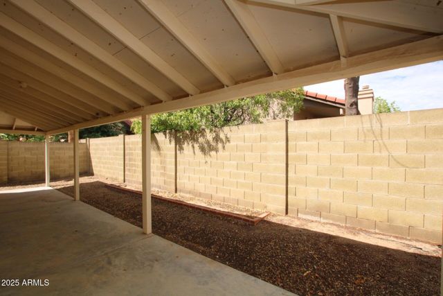 4520 E WILDWOOD Drive, Phoenix, AZ 85048