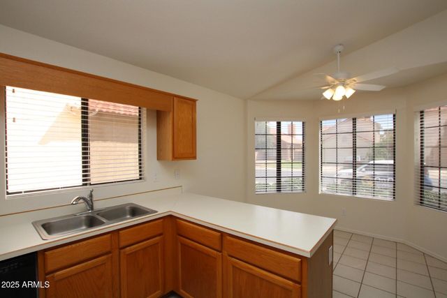 4520 E WILDWOOD Drive, Phoenix, AZ 85048