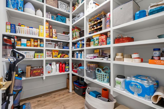 115 Cifuentes Way, Hot Springs Village, AR 71909