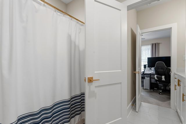 115 Cifuentes Way, Hot Springs Village, AR 71909