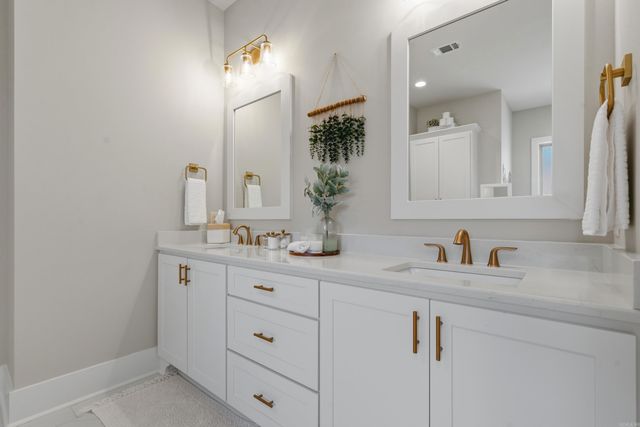 115 Cifuentes Way, Hot Springs Village, AR 71909