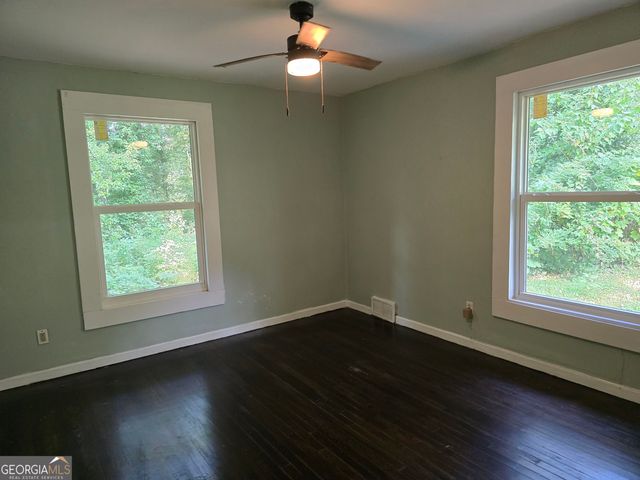 3220 Memorial Drive, Decatur, GA 30032