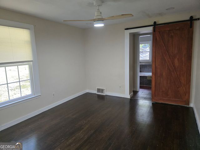 3220 Memorial Drive, Decatur, GA 30032