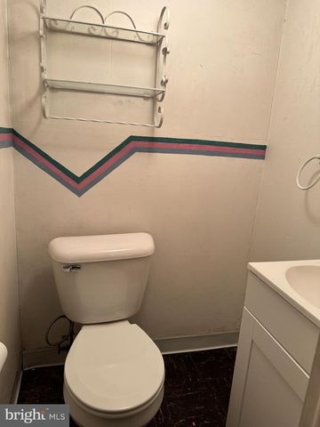 223 PARKDALE RD, Philadelphia, PA 19154