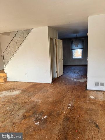 223 PARKDALE RD, Philadelphia, PA 19154