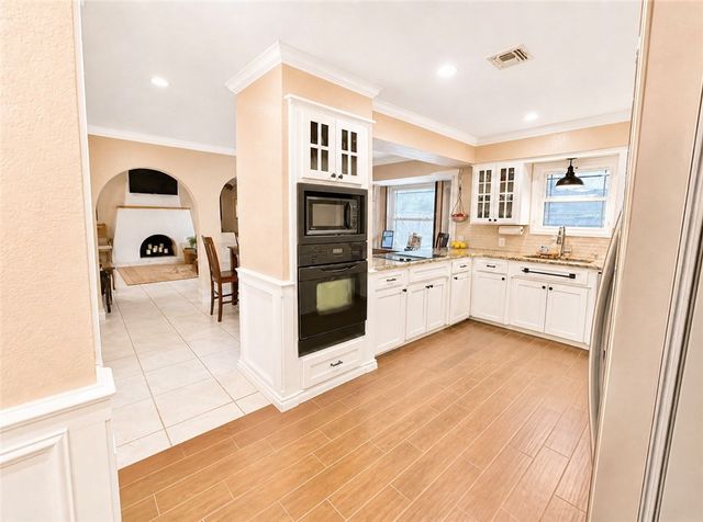 3637 Castle River Dr, Corpus Christi, TX 78410