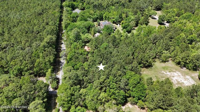 321 Julia Street, Bay Saint Louis, MS 39520