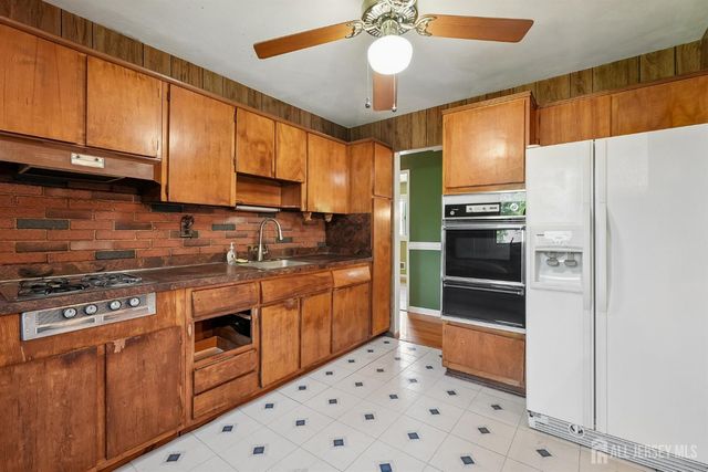 1 Cheryl Court, Piscataway, NJ 08854