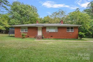 3404 Sam Newell Road, Matthews, NC 28105