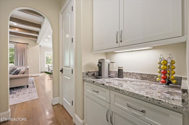 501 Lone Willow Drive, Knoxville, TN 37934