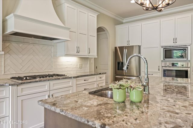 501 Lone Willow Drive, Knoxville, TN 37934