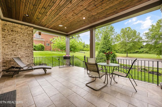 501 Lone Willow Drive, Knoxville, TN 37934