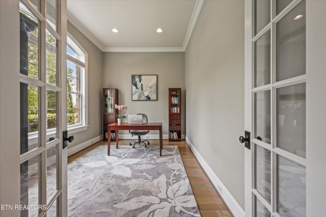 501 Lone Willow Drive, Knoxville, TN 37934
