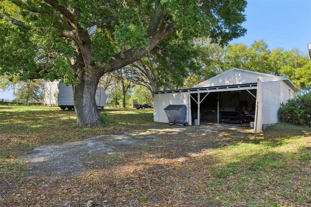 10010 LAKESHORE DRIVE, Clermont, FL 34711