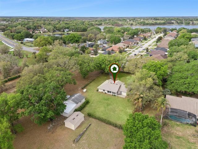 10010 LAKESHORE DRIVE, Clermont, FL 34711
