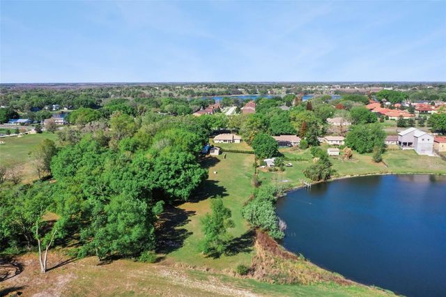 10010 LAKESHORE DRIVE, Clermont, FL 34711