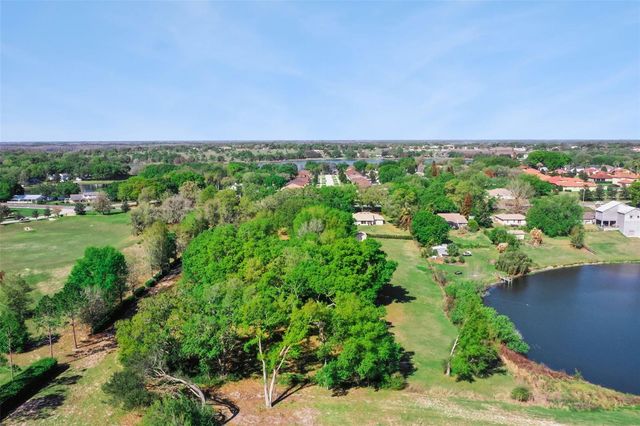 10010 LAKESHORE DRIVE, Clermont, FL 34711