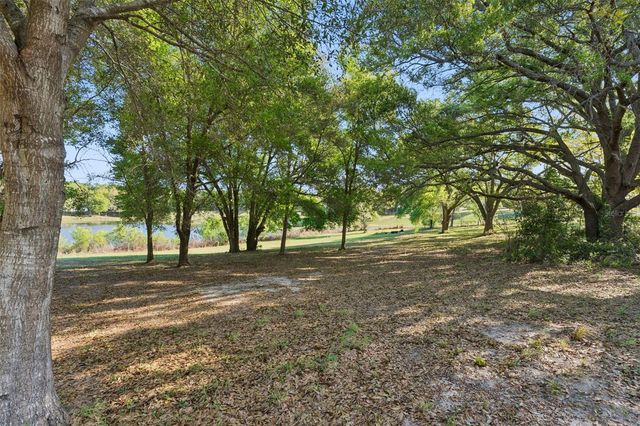 10010 LAKESHORE DRIVE, Clermont, FL 34711