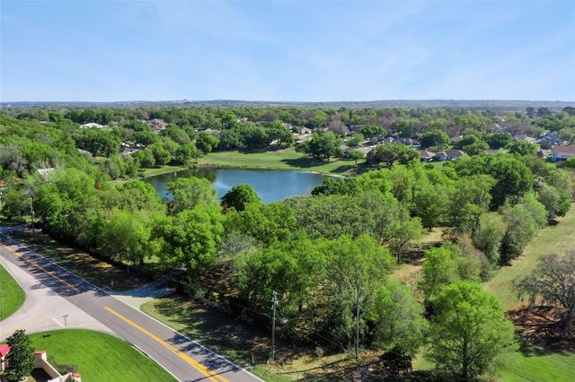 10010 LAKESHORE DRIVE, Clermont, FL 34711