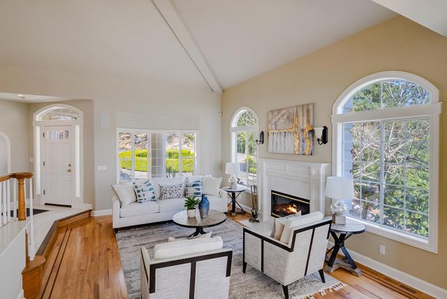 25220 Quail Ridge Road, Los Gatos, CA 95033