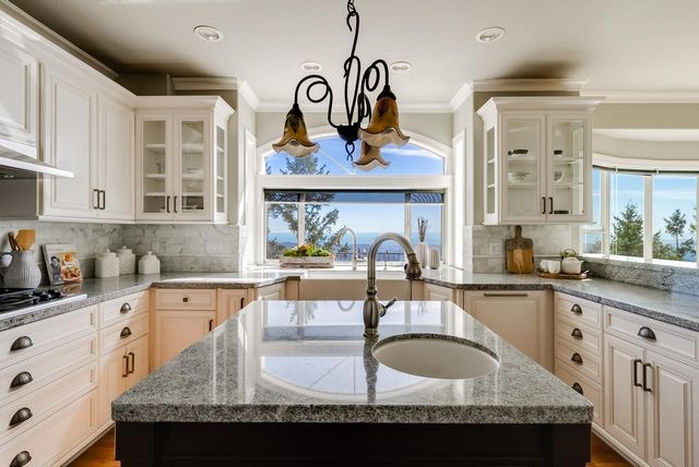 25220 Quail Ridge Road, Los Gatos, CA 95033