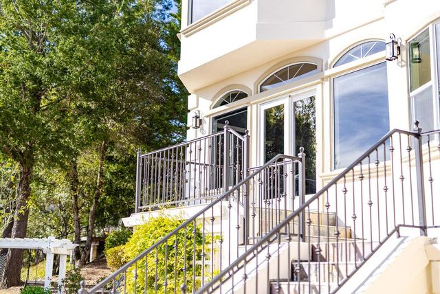 25220 Quail Ridge Road, Los Gatos, CA 95033