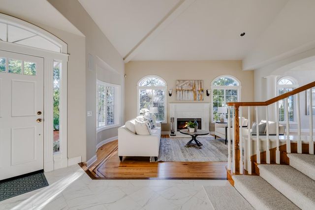 25220 Quail Ridge Road, Los Gatos, CA 95033