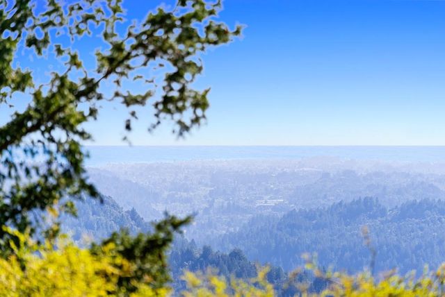 25220 Quail Ridge Road, Los Gatos, CA 95033