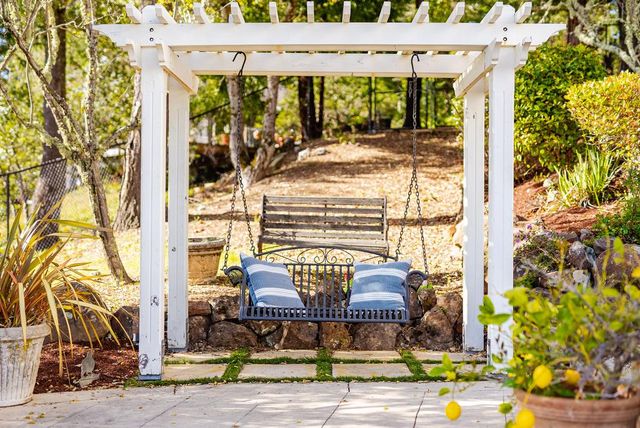 25220 Quail Ridge Road, Los Gatos, CA 95033