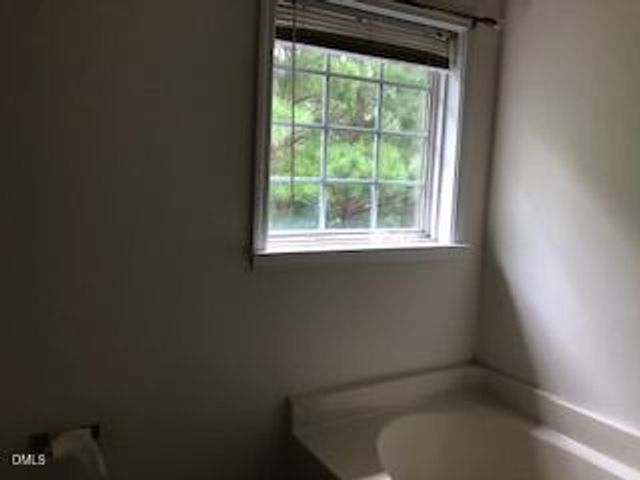 124 Fairford Drive, Holly Springs, NC 27540