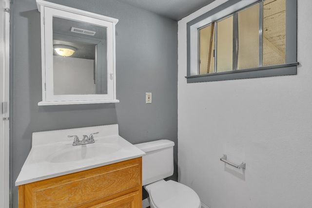 10227 Welsh Ln, Grass Valley, CA 95949