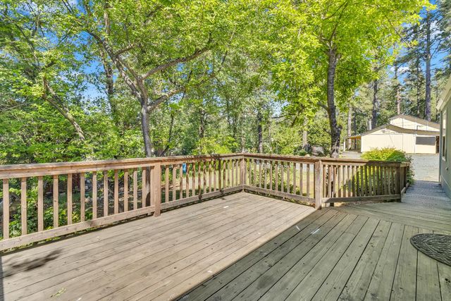 10227 Welsh Ln, Grass Valley, CA 95949