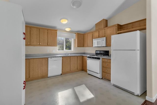 10227 Welsh Ln, Grass Valley, CA 95949
