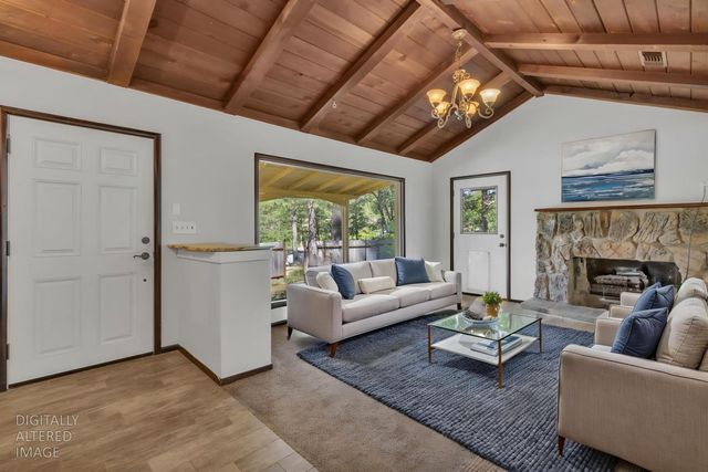 10227 Welsh Ln, Grass Valley, CA 95949