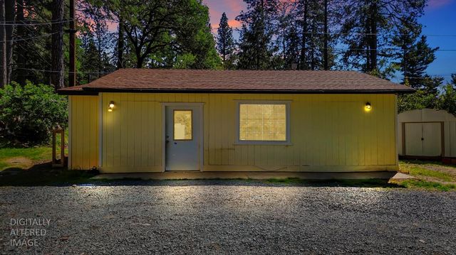 10227 Welsh Ln, Grass Valley, CA 95949