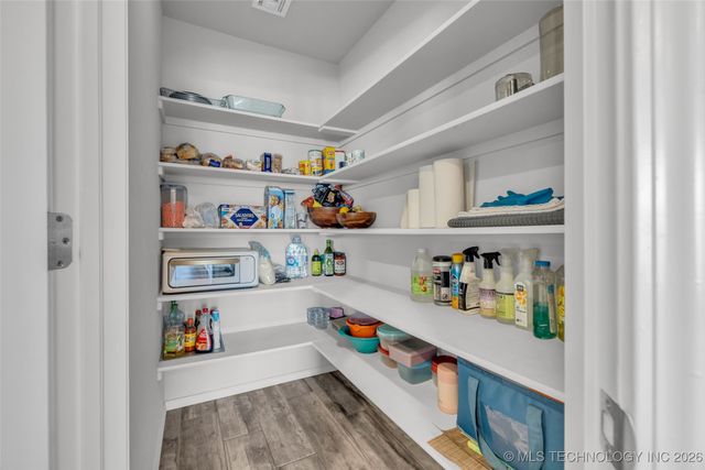 2008 E Union Street, Broken Arrow, OK 74011