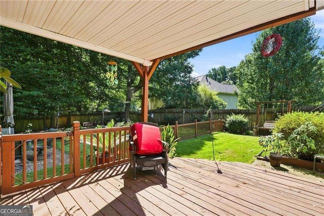 15 Yellowstone Drive, Powder Springs, GA 30127