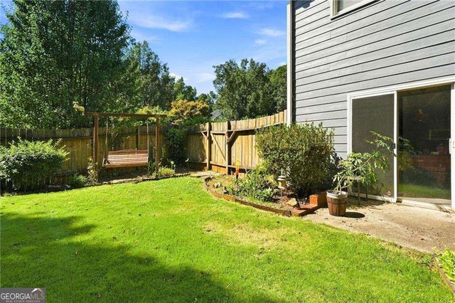 15 Yellowstone Drive, Powder Springs, GA 30127
