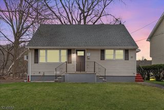 205 Midland Ave, Pompton Lakes Boro, NJ 07442