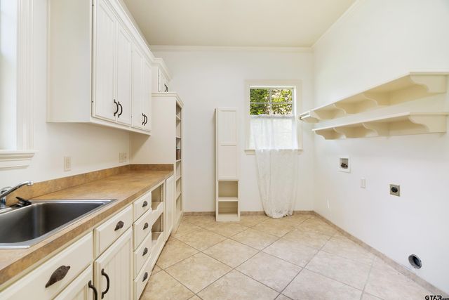 4045 Stonegate Blvd, Tyler, TX 75703