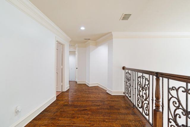 4045 Stonegate Blvd, Tyler, TX 75703