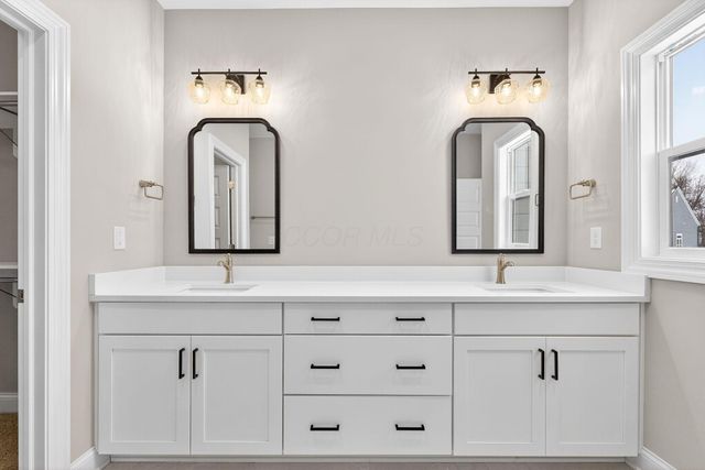 11407 Gold Finch Drive, Plain City, OH 43064