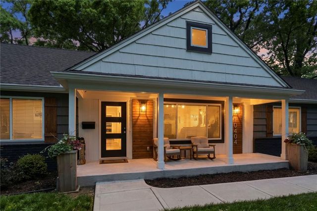 10404 Lee Boulevard, Leawood, KS 66206