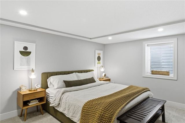 10404 Lee Boulevard, Leawood, KS 66206