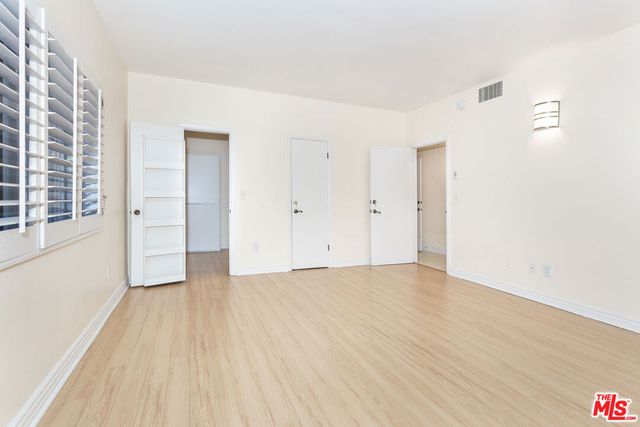 1950 S BEVERLY GLEN Boulevard 102, Los Angeles, CA 90025