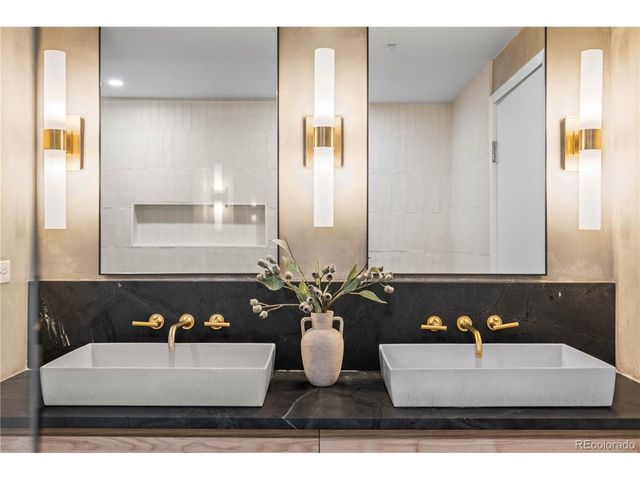 1620 Little Raven St 705, Denver, CO 80202