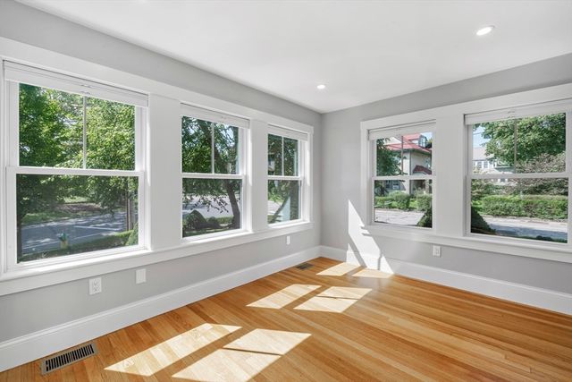 141 Oakley Road 141, Belmont, MA 02478
