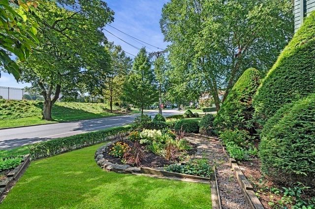 141 Oakley Road 141, Belmont, MA 02478