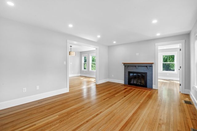 141 Oakley Road 141, Belmont, MA 02478