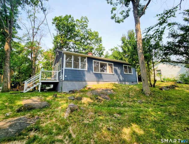 3 Fair Lane, New Fairfield, CT 06812